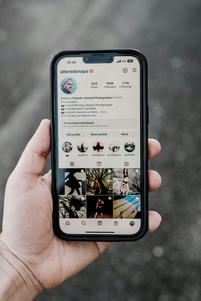 Como Usar IA para Criar Legenda + Arte de Post em Apenas 10 Minutos (Guia Pratico para MEI 2026)